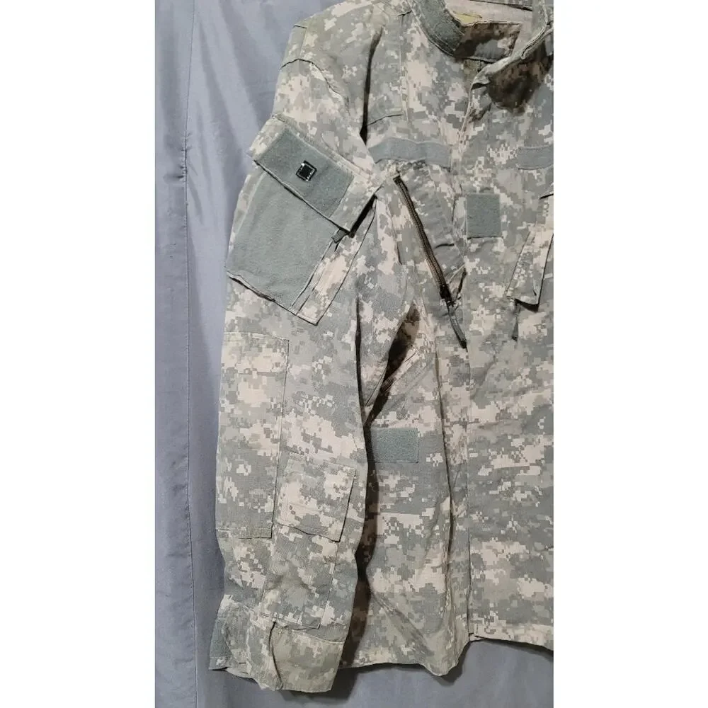 US Army ACU Digital Camo Jacket Medium Regular | Military Combat Coat #37e